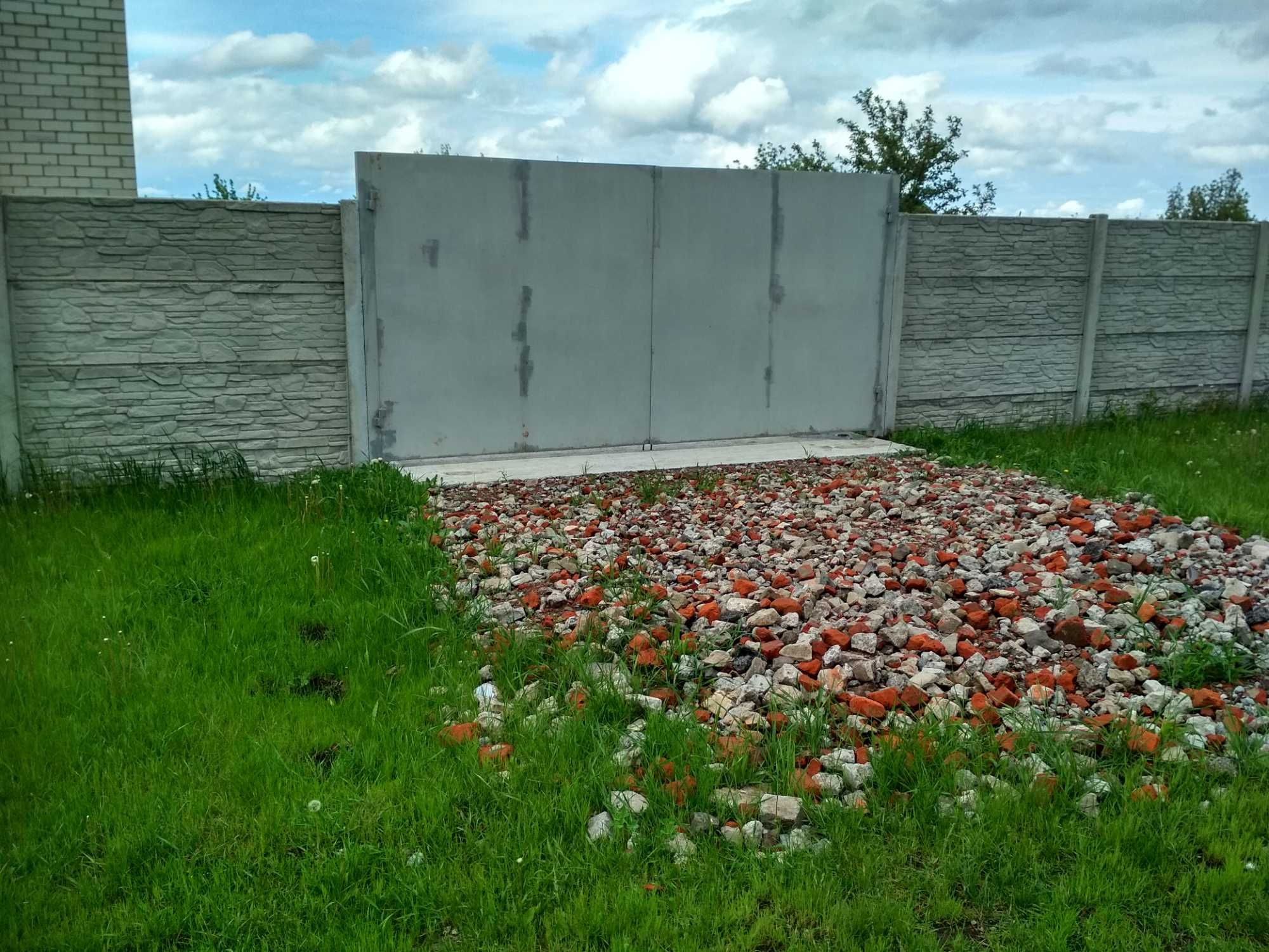 Сдам место под стоянку