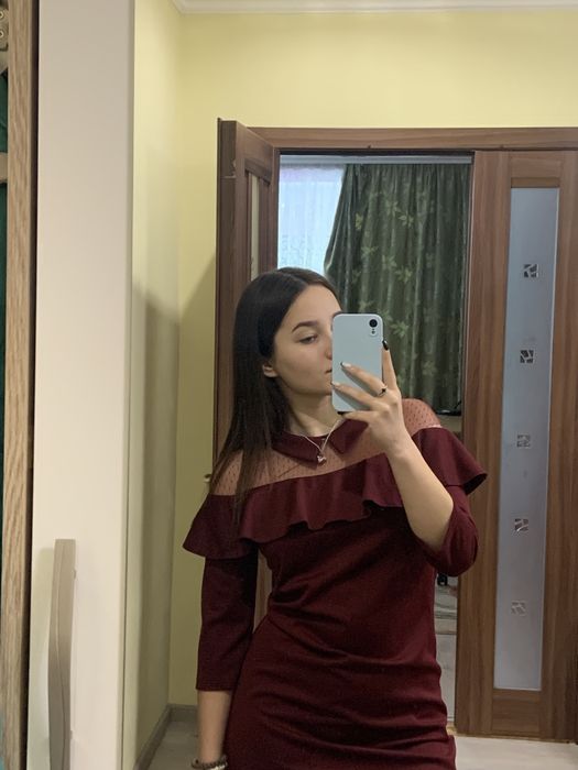 Вечірня сукня