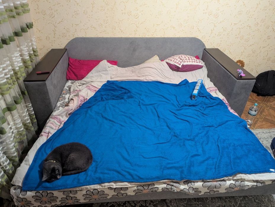 Продам Диван раскладной