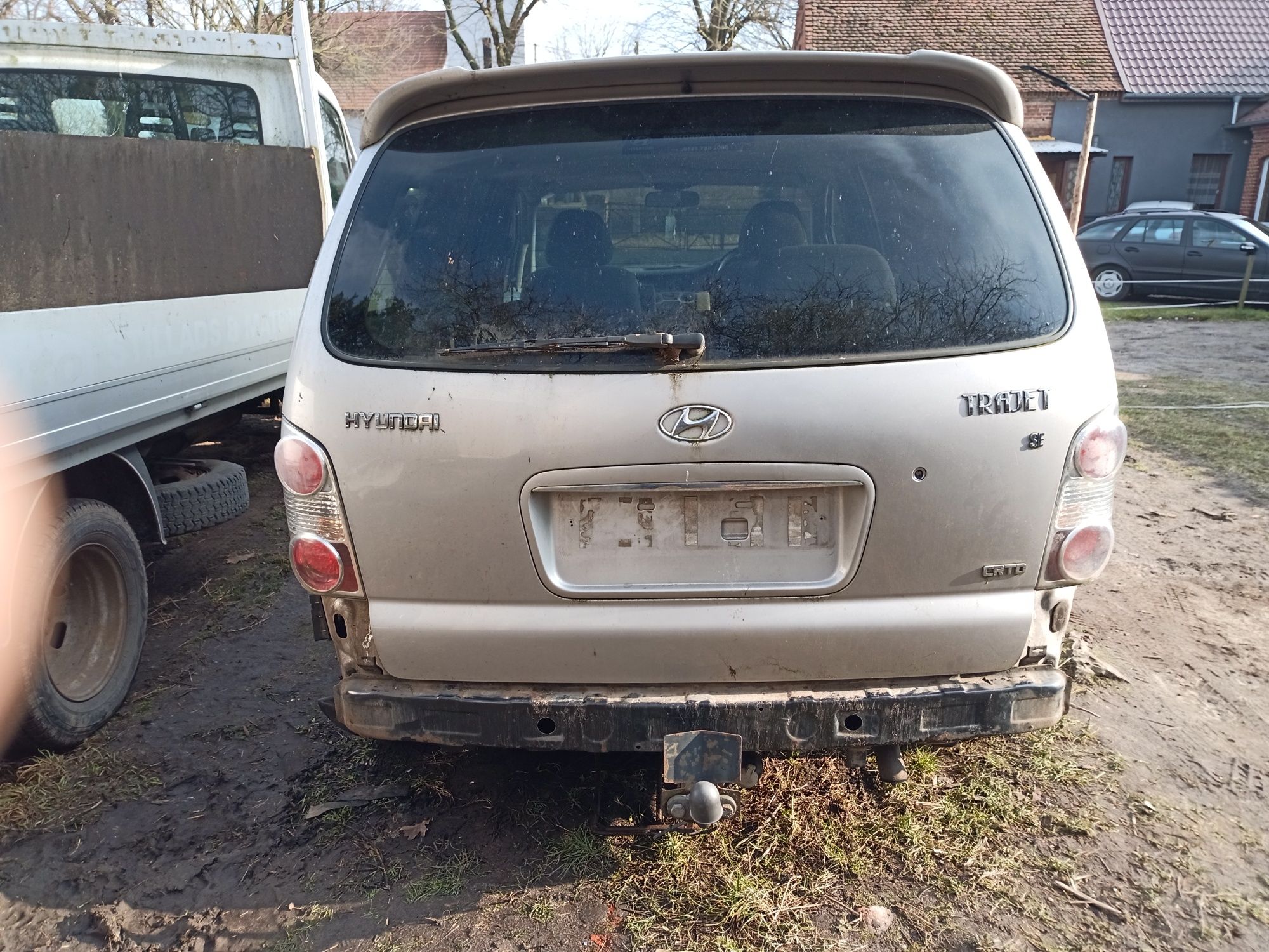 Sprzedam części do Hyundai Trajet