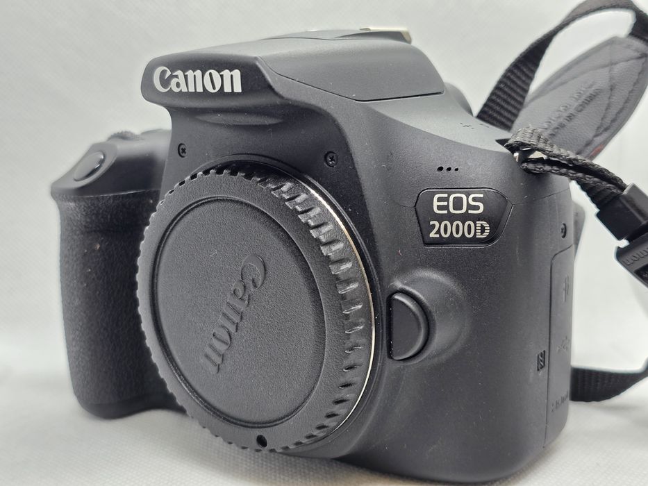 Canon EOS 2000D EFS18-55mm