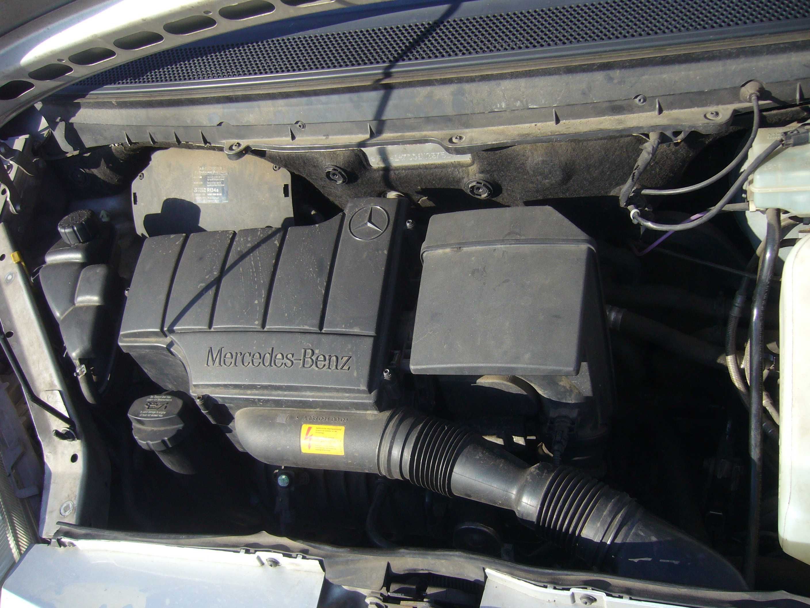 Mercedes Vaneo 1.9i sanki kołyska pod silnik