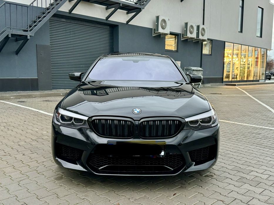 Продам очень классное авто. Ухоженное , красивое авто