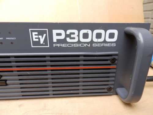 Підсилювач Electro Voice P3000