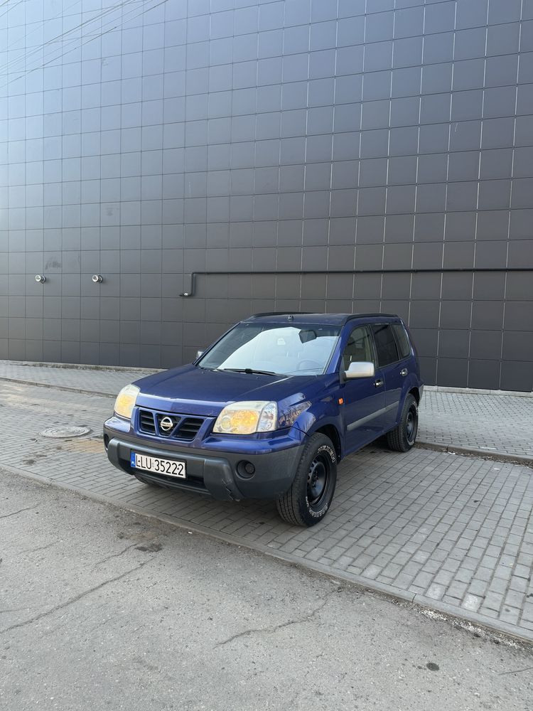 Nissan X-Trail 2,2dci позашляховик дізель механіка 4х4