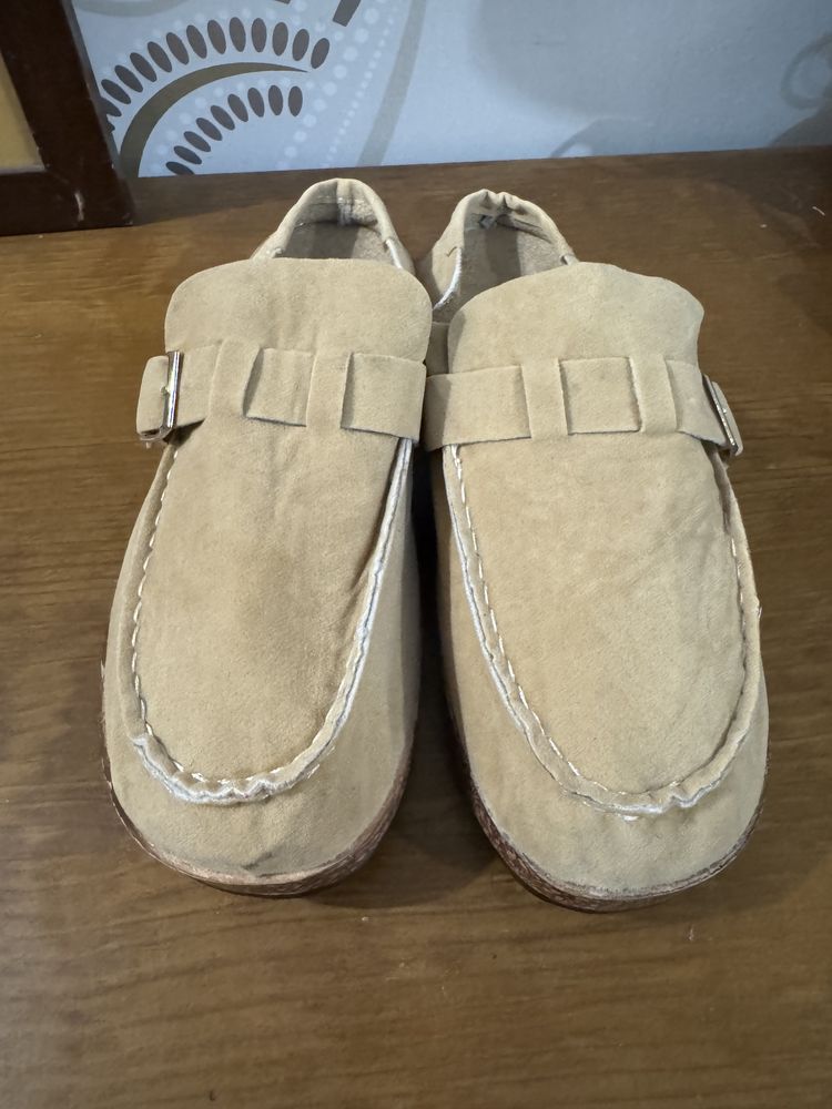 Chinelos beje em tecido tipo pele nubuck - 38