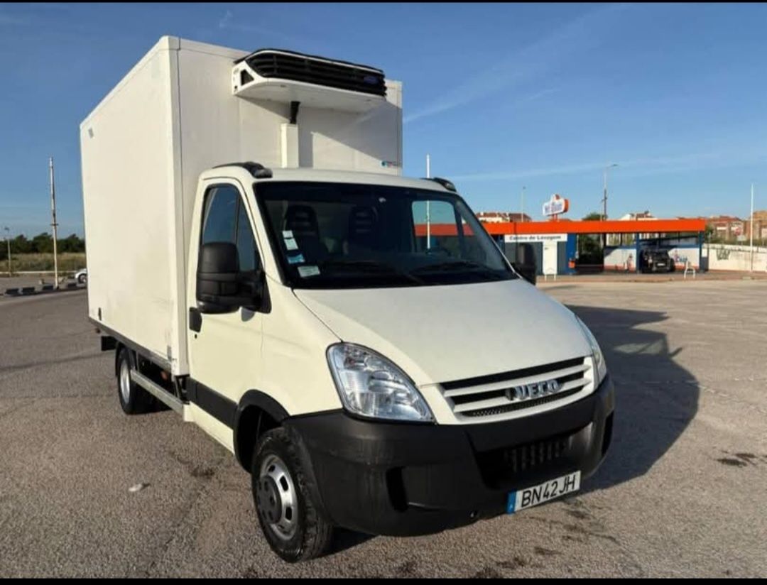 Iveco Daily 3.0 com frio