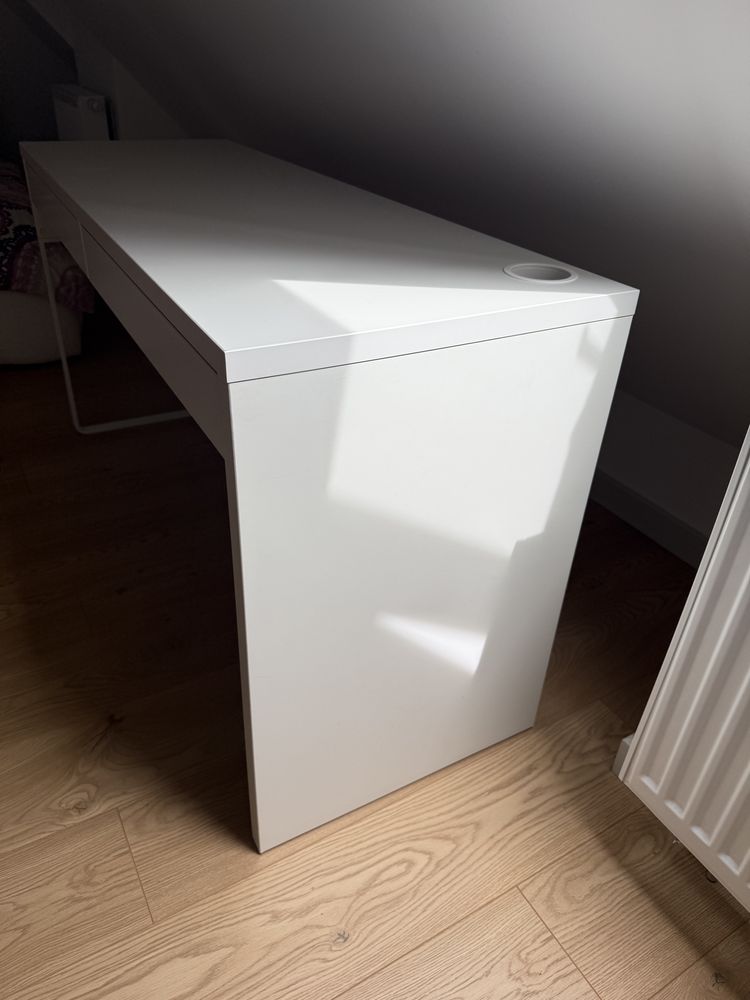 Biurko Micke Ikea 142/50/75