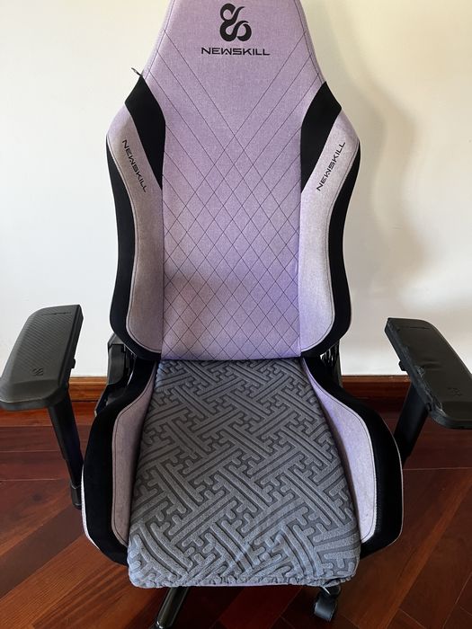 Cadeira Gaiming Newskill