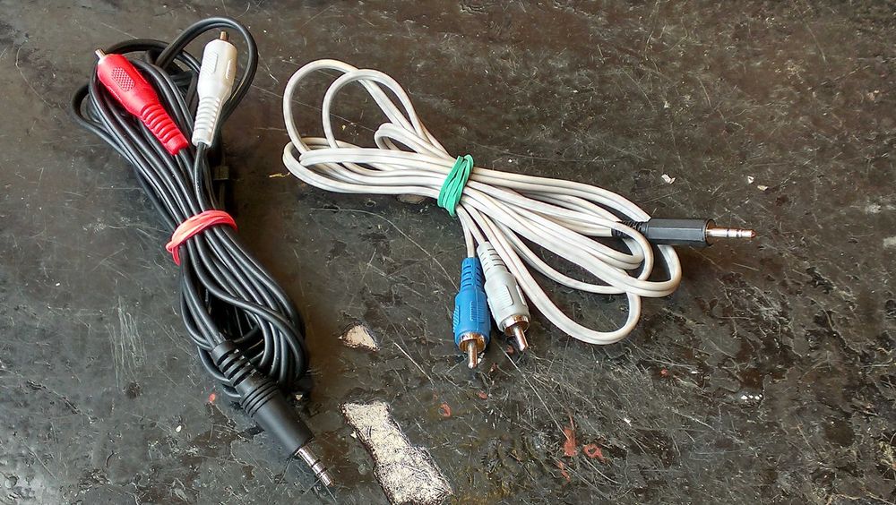 Кабель-переходник 3.5 jack - 2 RCA