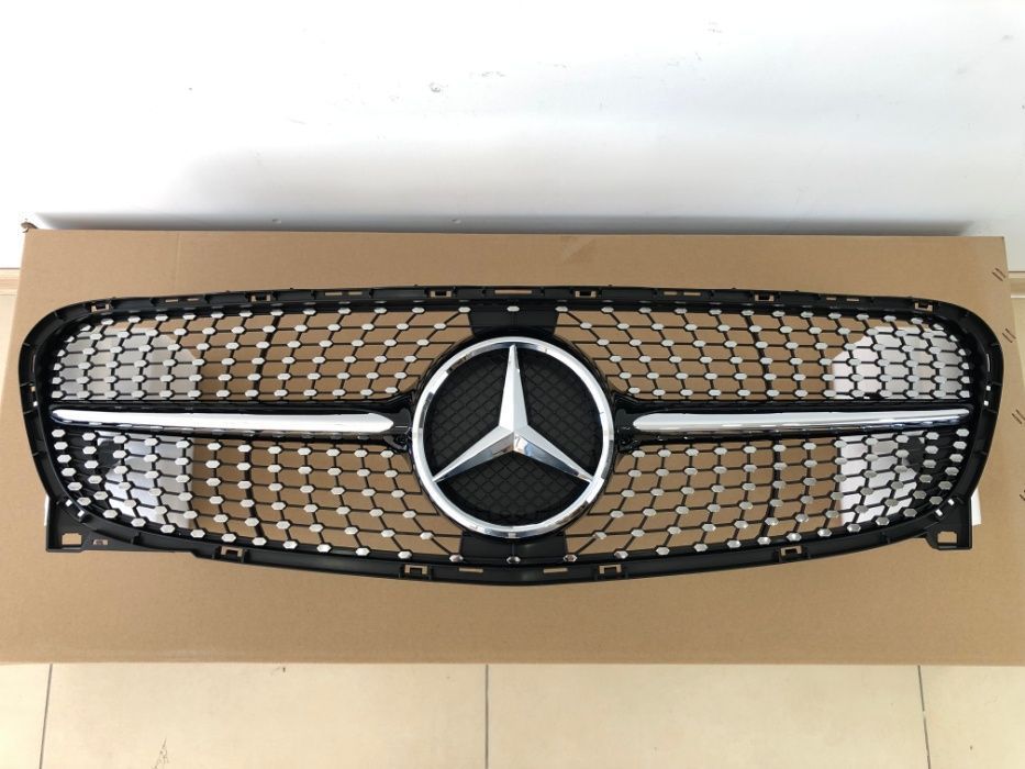 Решетка Радиатора Мерседес гла x156 diamond mercedes GLA x156 w156