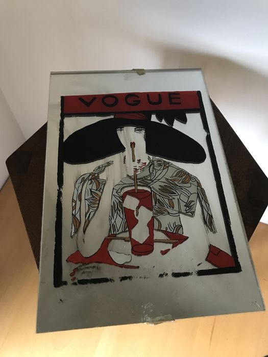 Peças decorativas e abajures antigos desde...