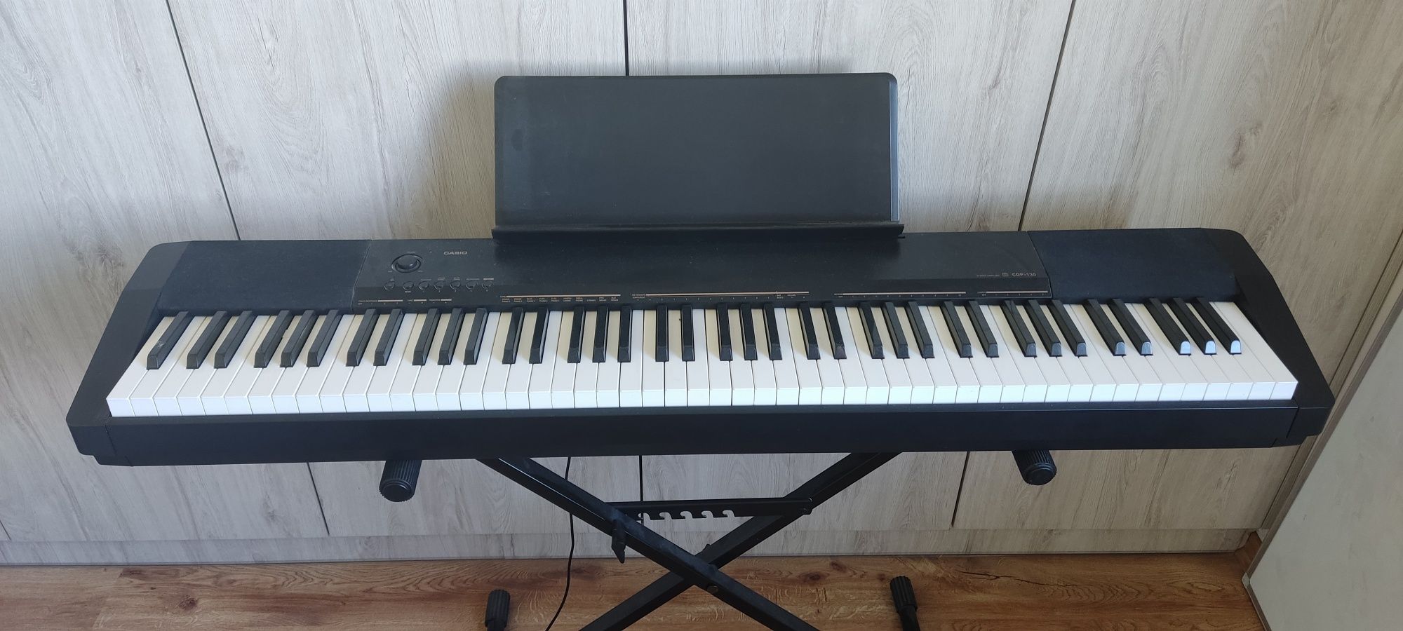 Pianino Casio CDP 130BK