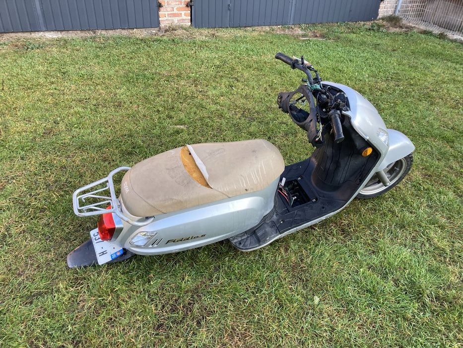 Sym Fiddle II 125 czasza silnik lagi osłony owiewki kokpit linka częśc