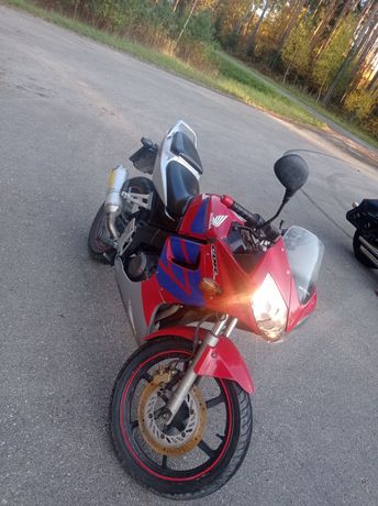 Honda CBR 125R Kat.B