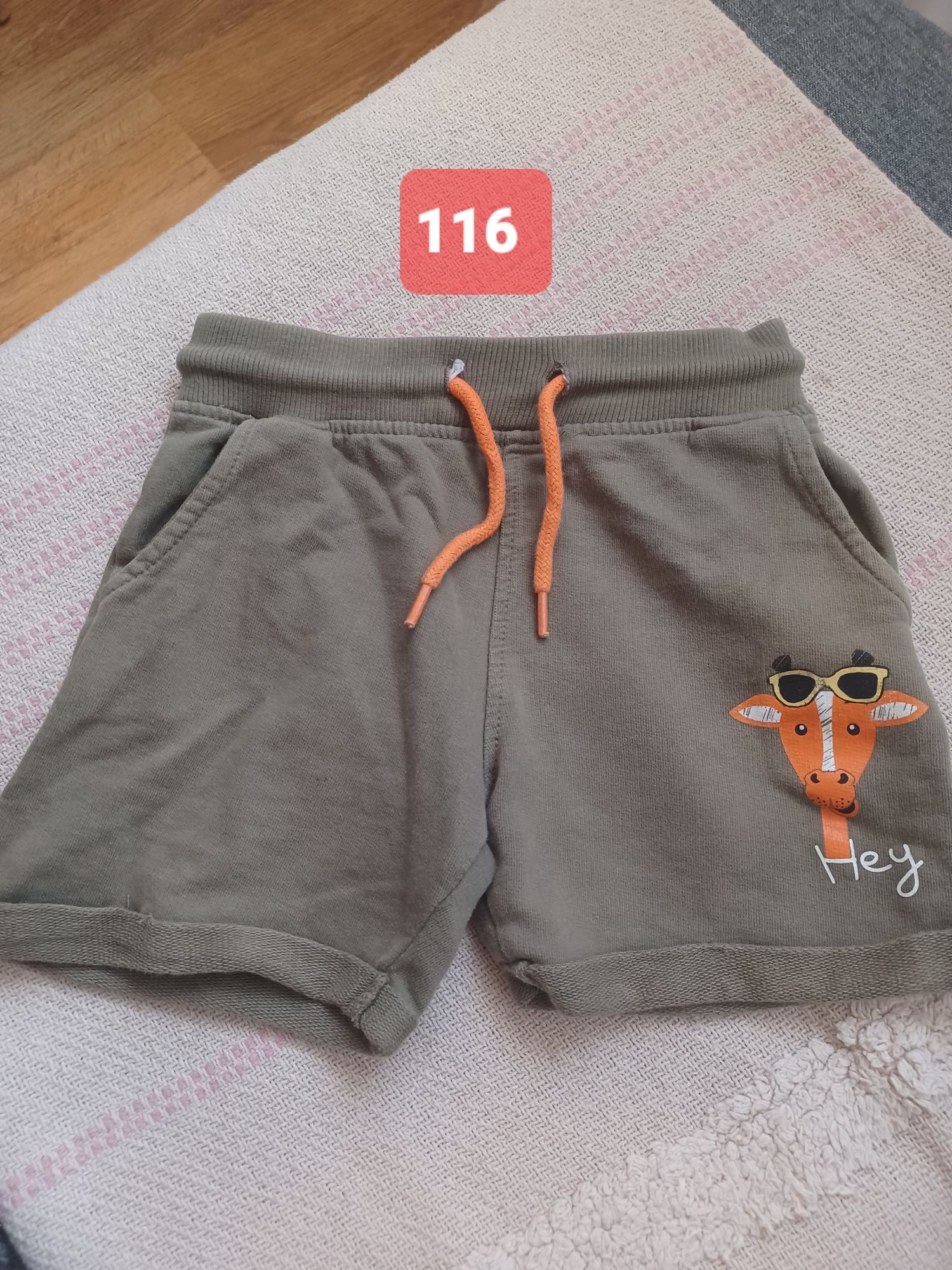 Paka ubrań na lato chłopiec 116/ 122