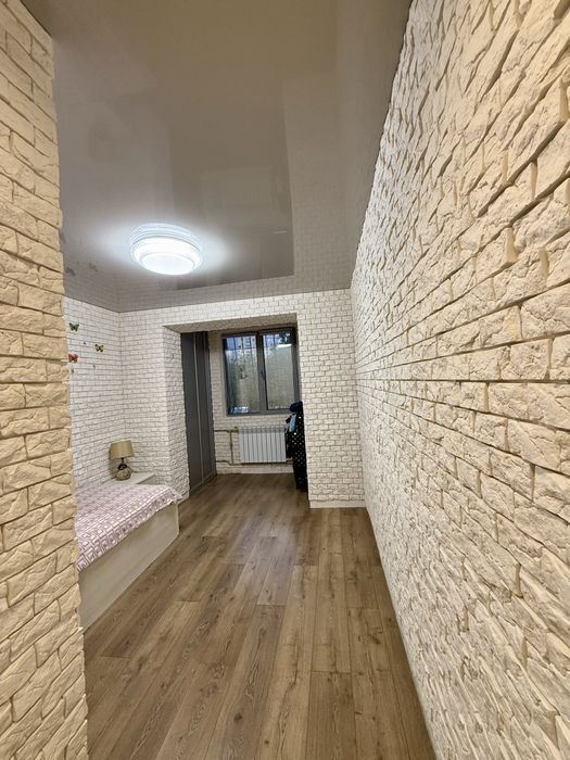 Продажа 3 ком. 10 мкрн. Левый берег