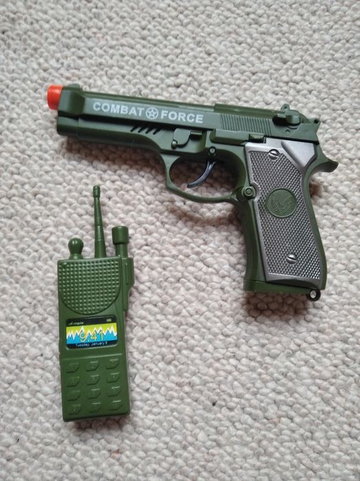 Zabawkowy zestaw wojskowy pistolet i krótkofalówka