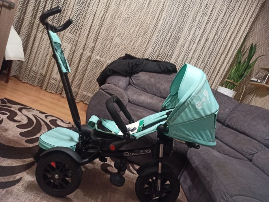 Продам детский велосипед коляска