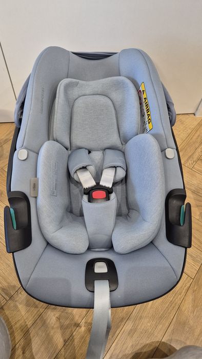Maxi-Cosi Pebble 360 i-Size –  stan bdb, wkładka