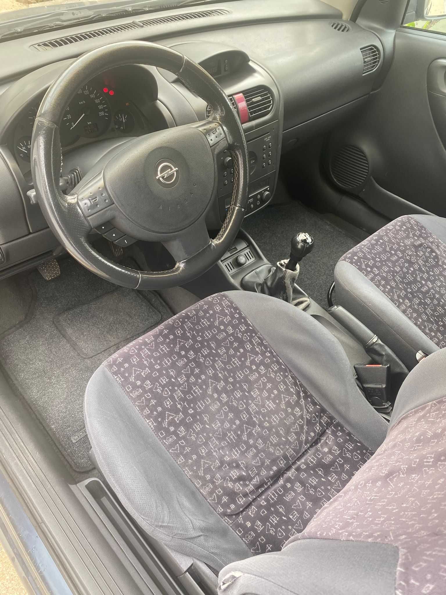 Carro Opel Corsa