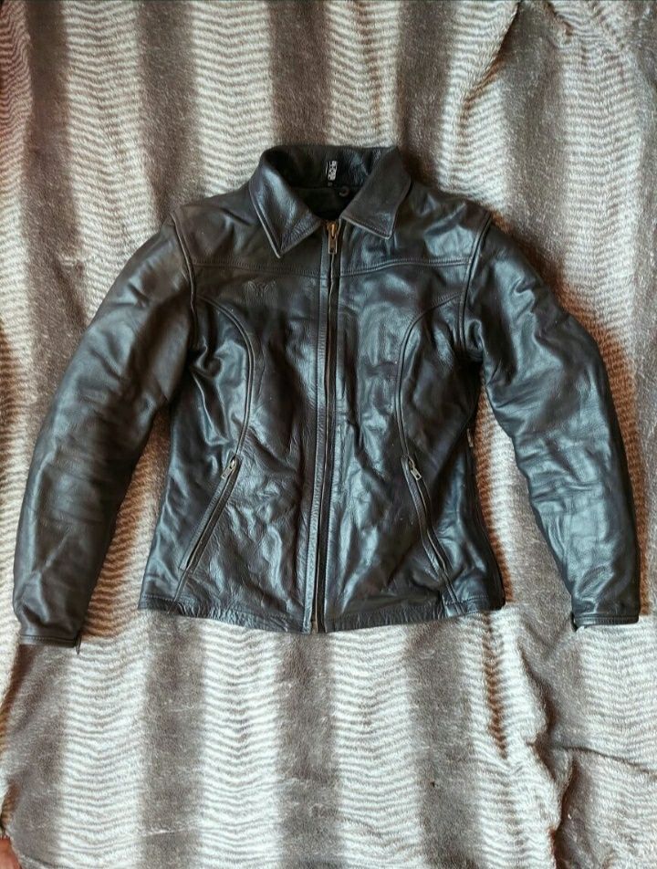 Мотокожанка фірми  harley davidson hetstons clothing daytona  оригінал