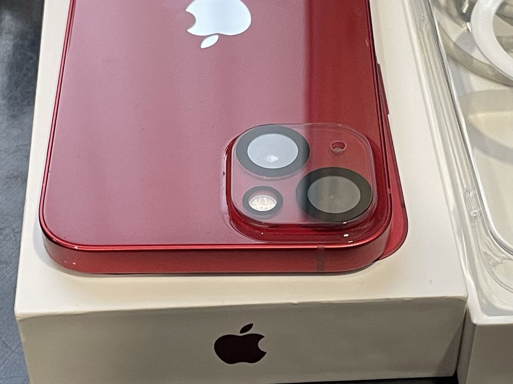 Apple iPhone 13 Red 128GB. 100% baterii.