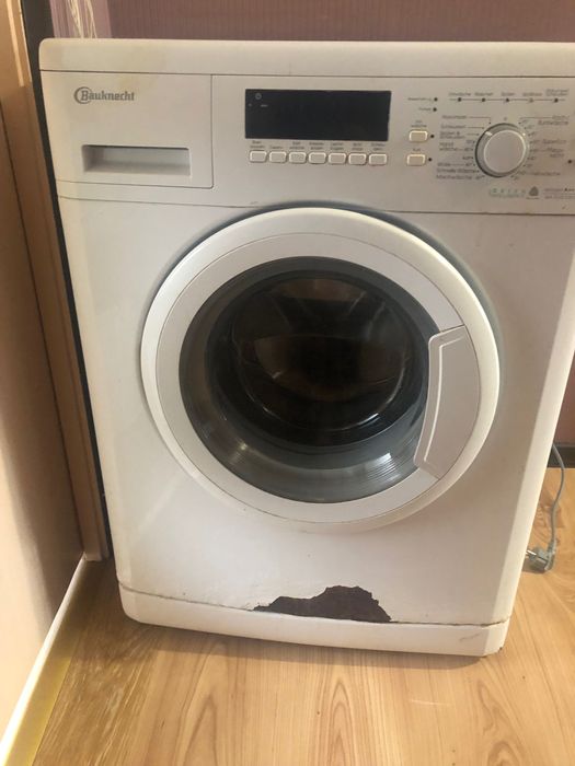 Віддам безкоштовно непрацюючу пральну машинку