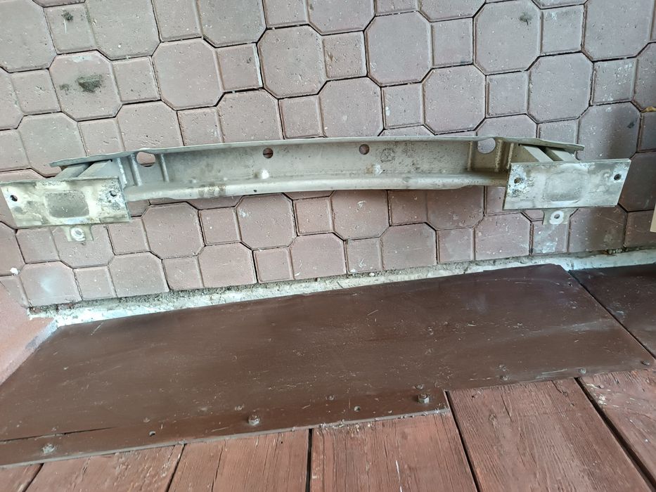 Belka tył  opel Insignia A kombi