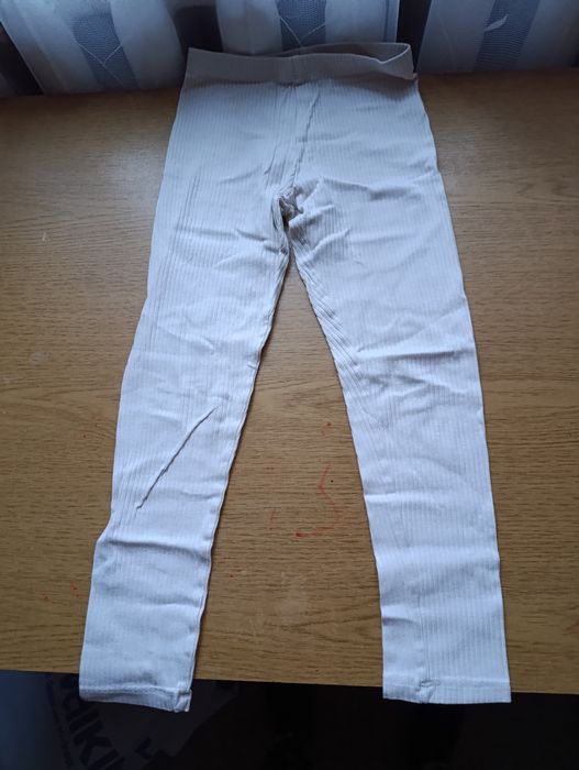 Довжина 66, напівобхват талії 24-32.