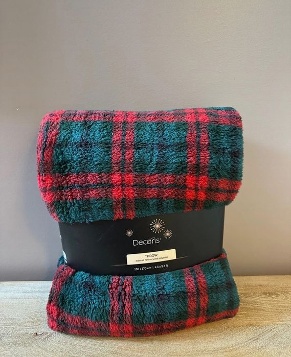 Manta polar xadrez vermelho e verde