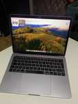 Apple Macbook pro 2017 13”