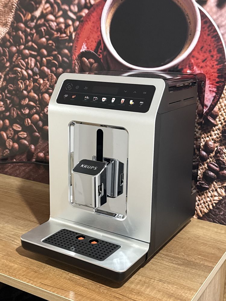 Ekspres do kawy KRUPS EA895 Auto Cappuccino oraz Latte  gwarancja