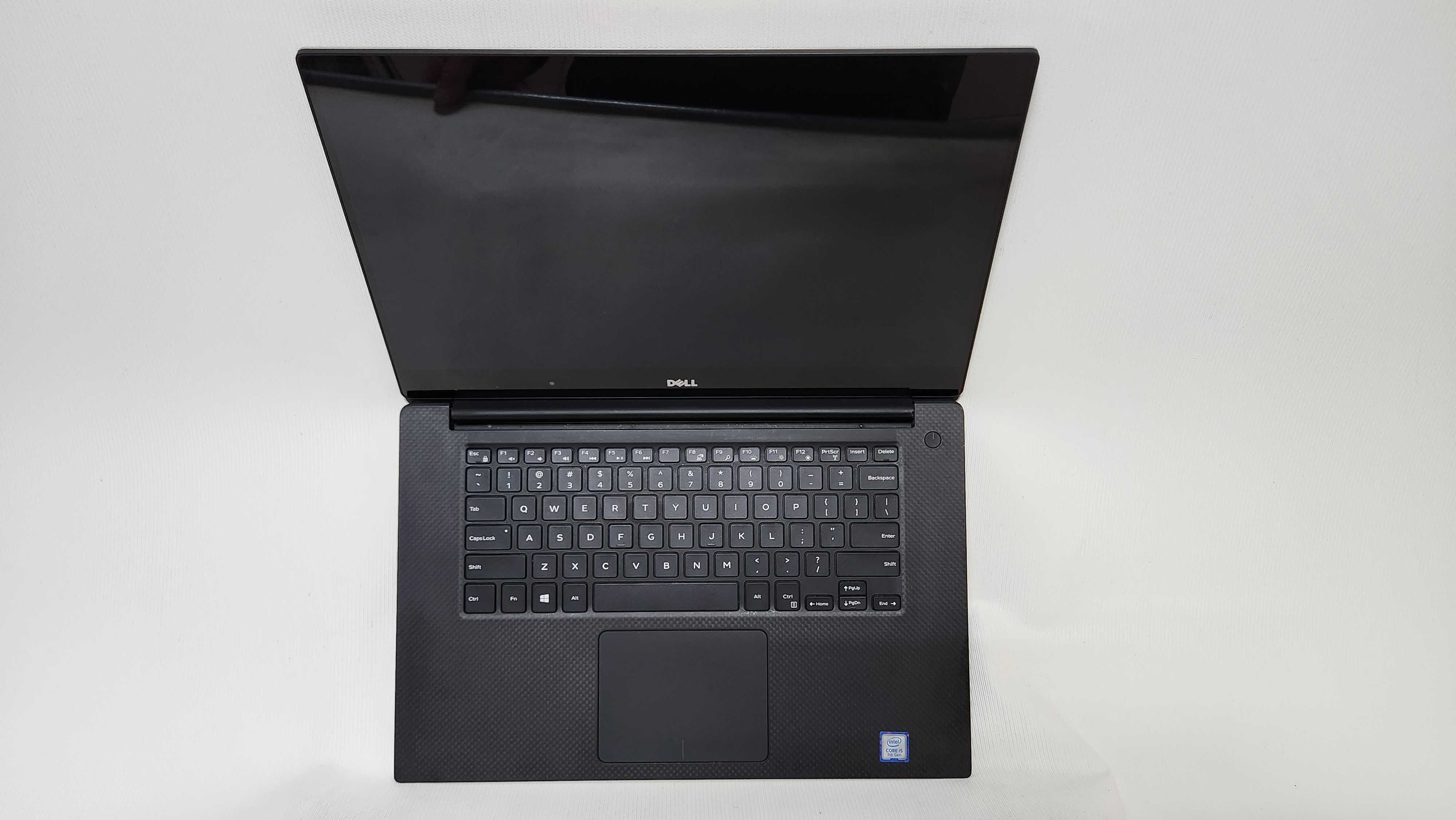15"6 4К  Dell Precision 5520 256gb 12gb i5 7440 HQ
