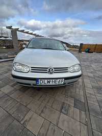 Vw Golf 4 1.6 benzyna 1998 rok climatronic