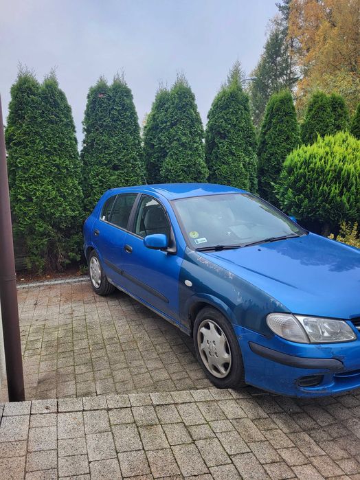 Nissan almera 2.2