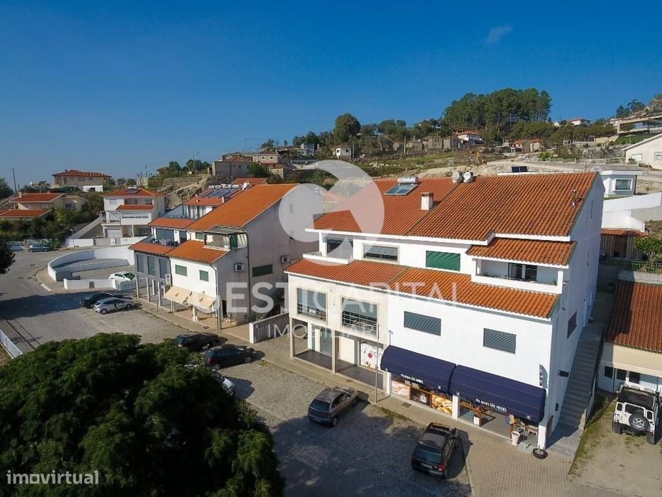Café/Pastelaria em Vila Caiz, Amarante