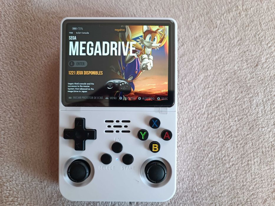 Consola portátil R36S cheia de jogos