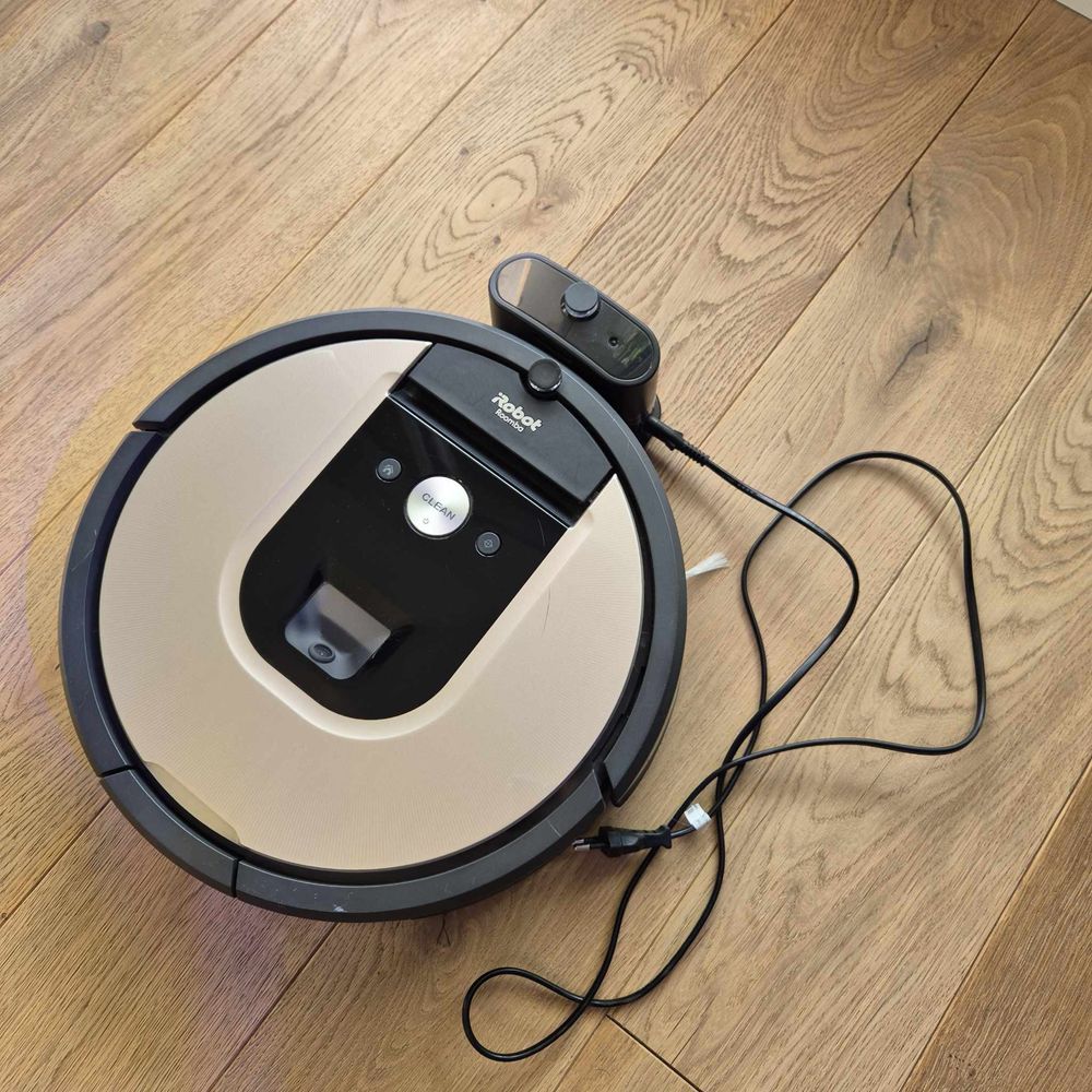 Irobot roomna model 976