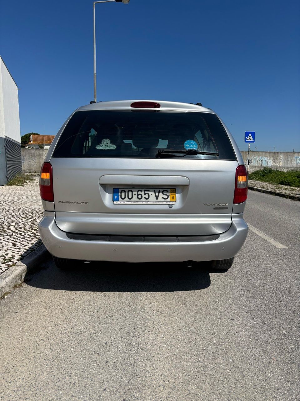 Voyager 2.5 crd 7 lugares, valor fixo