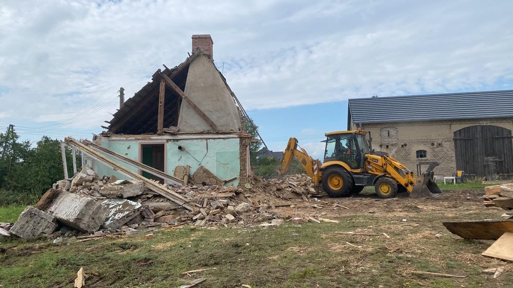 Rozbiórki wyburzenia prace ziemne