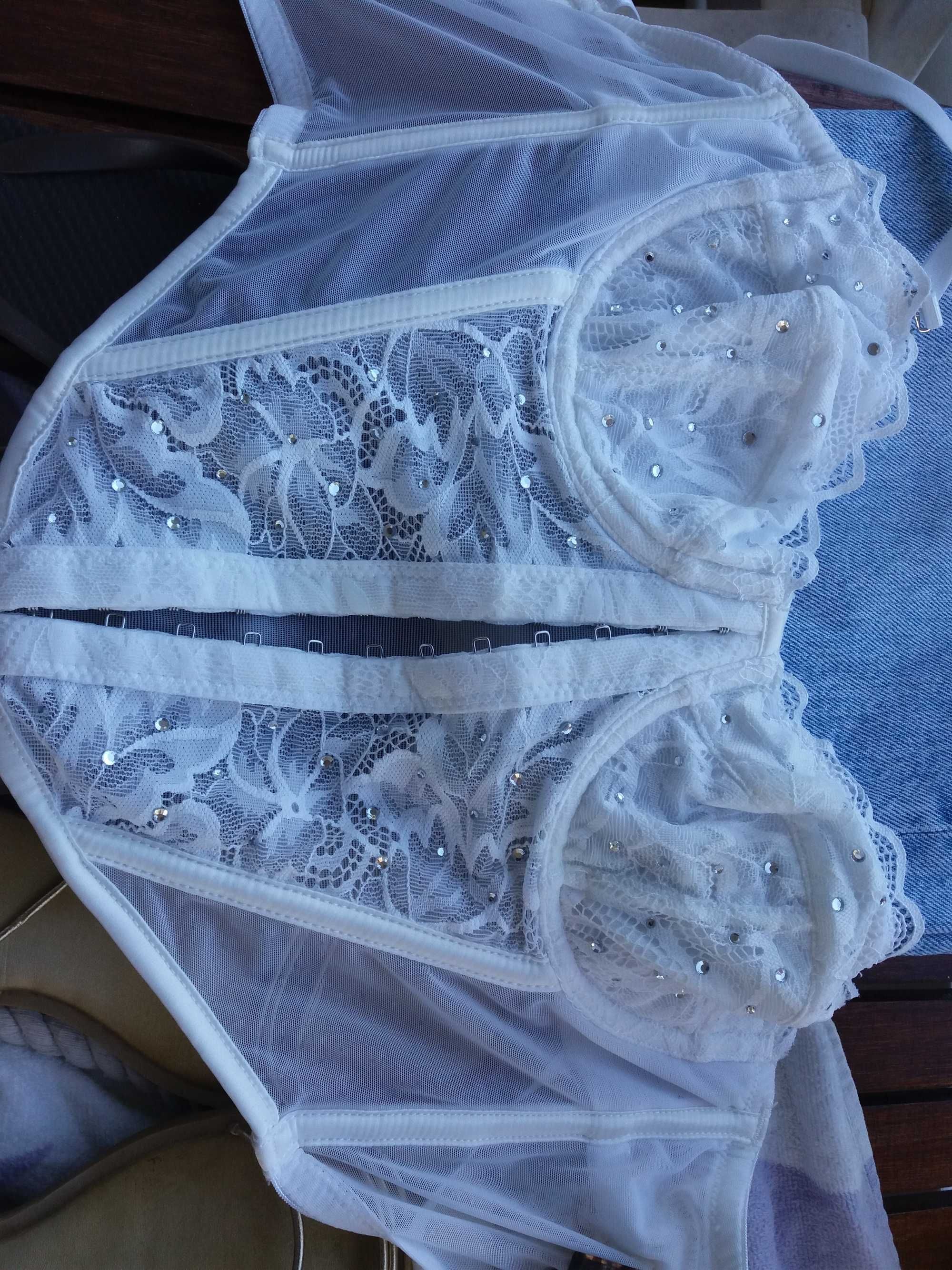 Sandalias tenis calcas blusas bikinis bem estimada S M L Xl XXXL