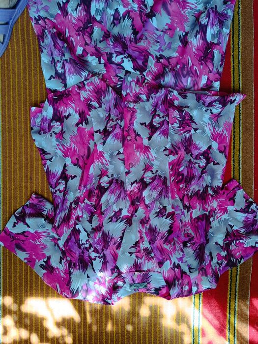 Жіночий літній костюм,62 розмір