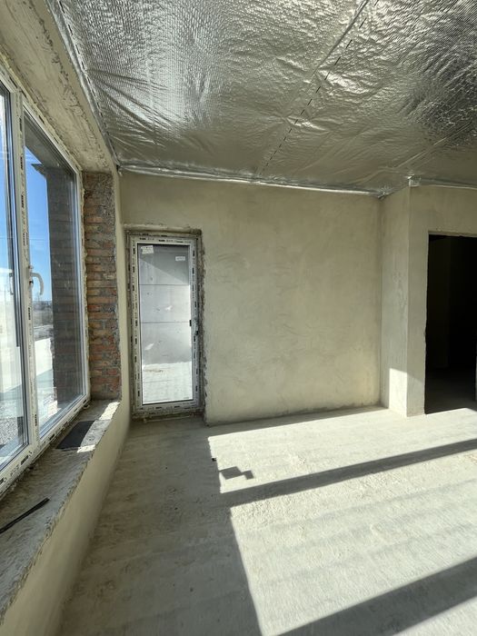 Продається дуплекс з гаражом. Земельна ділянка 5 сотих