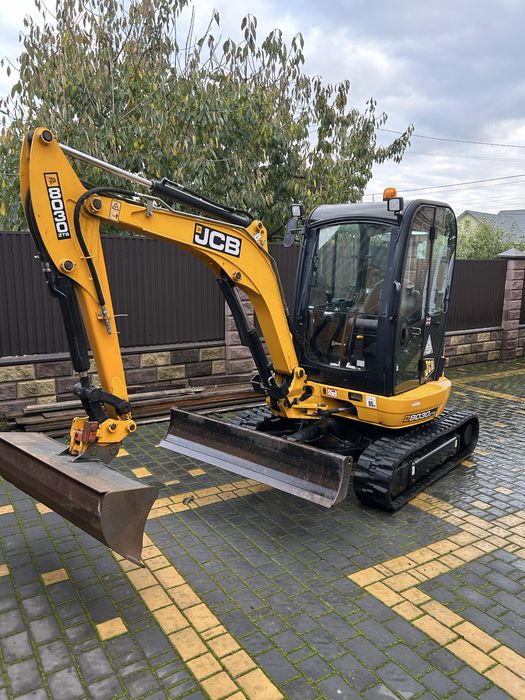 Мініекскаватор Jcb 8030