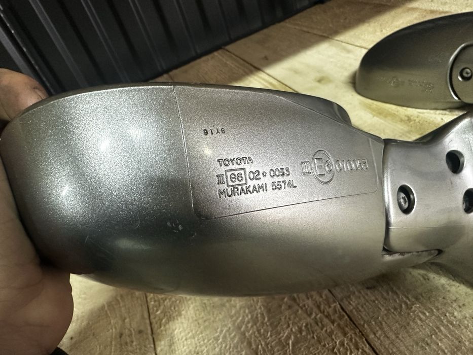 Зеркало бічне Toyota rav 4 тойота