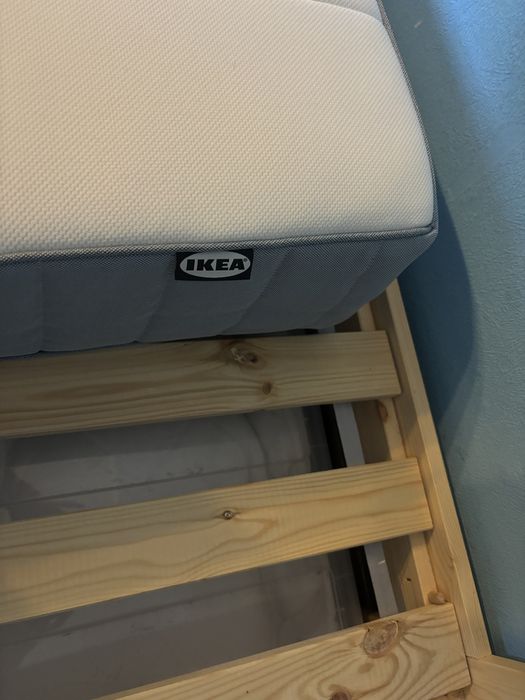 Łóżko Ikea 90x200 z materacem