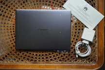 zobacz Huawei Matebook AMD R7 14" z rysą