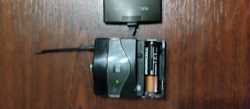 AKG SR45 + PT 45 База+ передатчик.