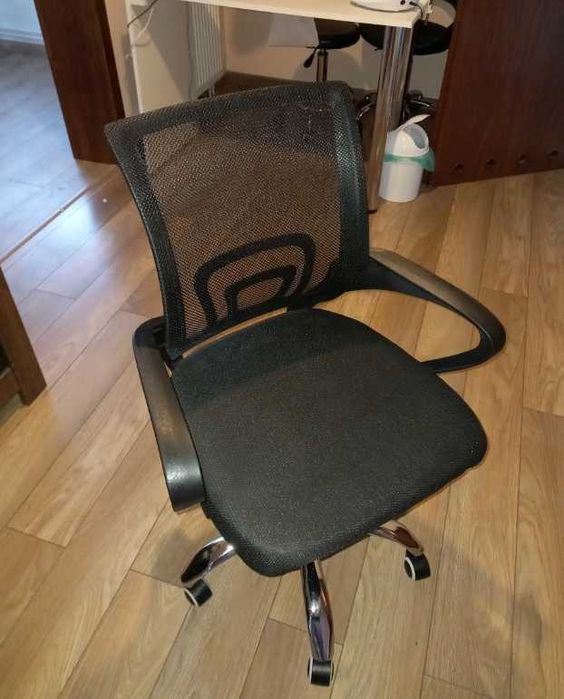 кресло офисное для персонала aero крісло офісне на колесах для дому